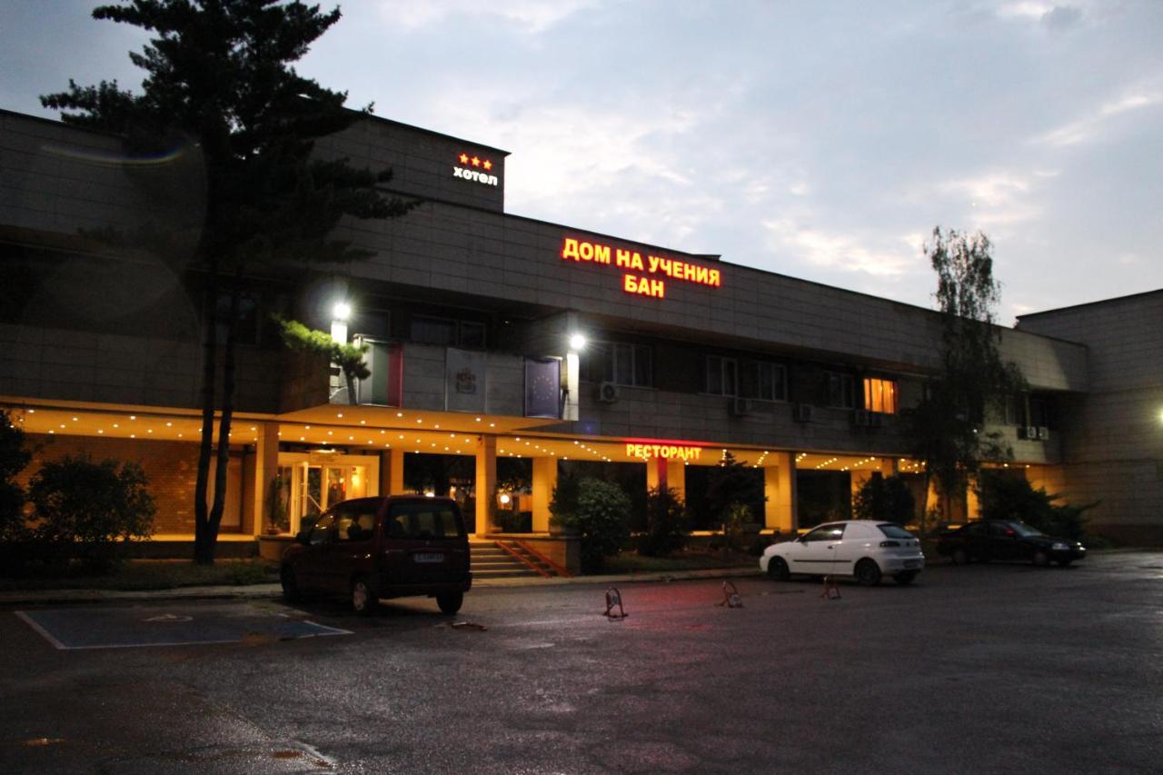 Hotel Of Bulgarian Academy Of Sciences Sofia Luaran gambar